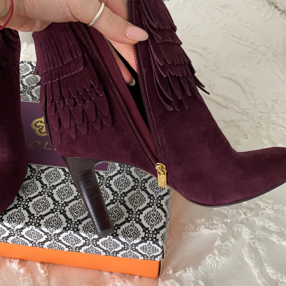 EUC Isola Bordo Cabernet Suede Booties - Picture 6 of 10